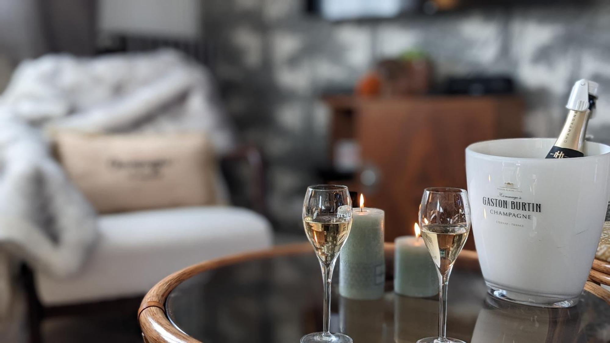 Le Cemarose: Spa, Jardin, Terrasse Et Jolie Vue Au Coeur D'Épernay Eksteriør billede