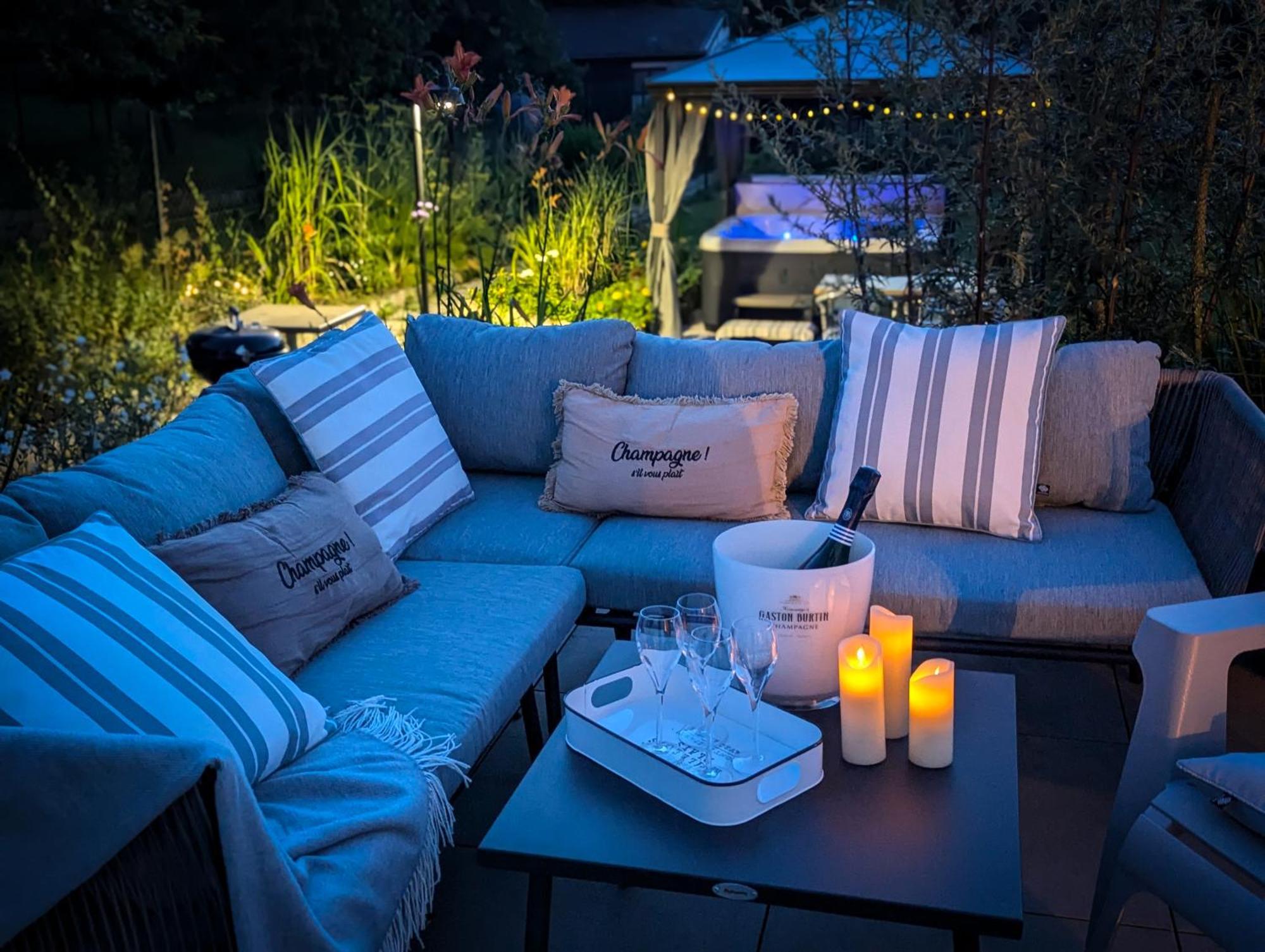 Le Cemarose: Spa, Jardin, Terrasse Et Jolie Vue Au Coeur D'Épernay Eksteriør billede